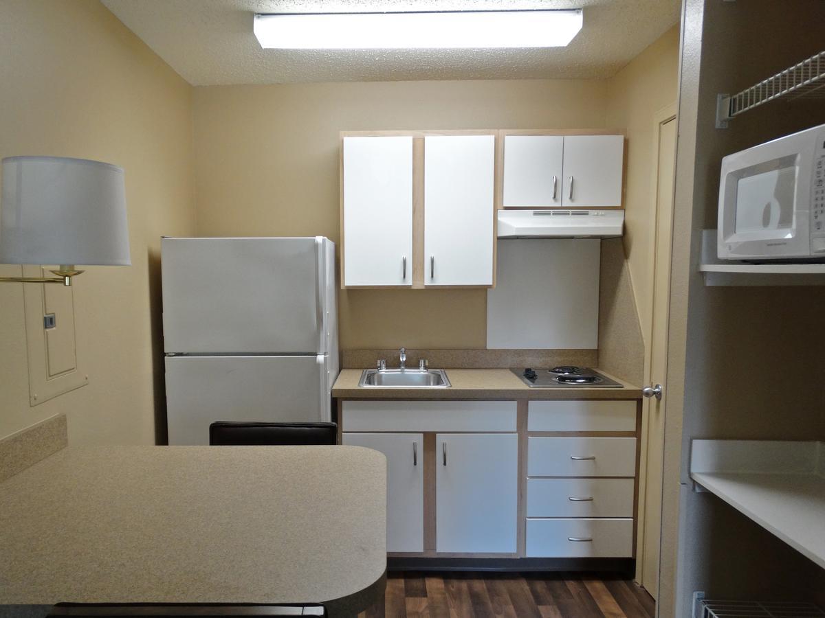 Extended Stay America Suites - Dallas - Las Colinas - Carnaby St Irving Exterior photo